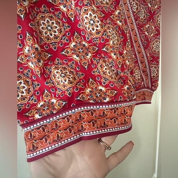 Max Studio Designer Women's Red Patterned Wrap Blouse Size Medium - Picture 13 of 15